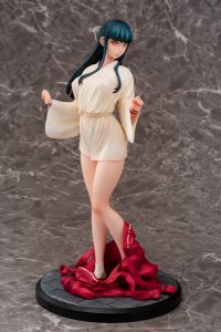 Shrine Maiden Izumo Iori by Daiki Kougyou from Iyapan 11