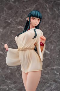 Shrine Maiden Izumo Iori by Daiki Kougyou from Iyapan 15