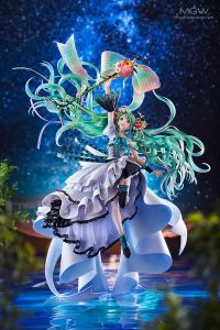 Hatsune Miku Memorial Dress Ver. by Good Smile Company 5