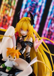 To LOVE Ru Darkness Golden Darkness by FLARE Konjiki no Yami 13