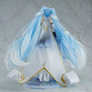 Snow Miku Snow Princess Ver. by Good Smile Company 3