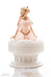 Elven Pillow Lilly Relium by I.V.E from Caress of Venus houtengeki figure collection 6