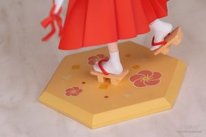 Senko by Myethos from The Helpful Fox Senko san 8