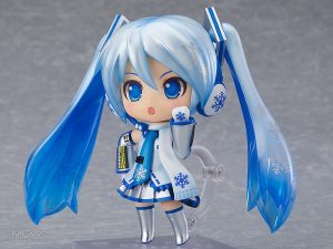 Nendoroid Snow Miku 2.0 by Good Smile Company 2