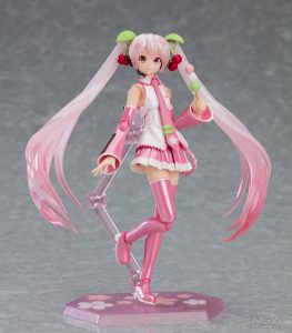 figma Sakura Miku by Max Factory 3