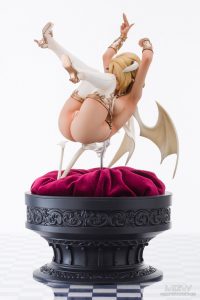 Laura Mischief by I.V.E from Caress of Venus houtengeki figure collection 2