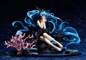 Hatsune Miku Deep Sea Girl by Good Smile Company 1