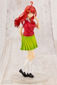 Nakano Istuki by Kotobukiya from The Quintessential Quintuplets 2 MyGrailWatch Anime Figure Guide