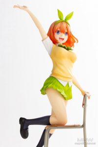 Nakano Yostuba by Kotobukiya from The Quintessential Quintuplets 10 MyGrailWatch Anime Figure Guide