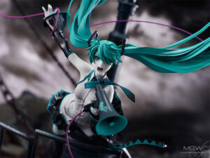 Hatsune Miku Love is War Refined Ver. by Good Smile Company 4 MyGrailWatch Anime Figure Guide