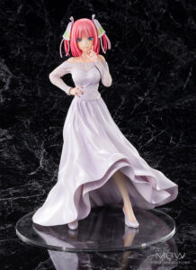 Nakano Nino Wedding Ver. by AMAKUNI from The Quintessential Quintuplets 1 MyGrailWatch Anime Figure Guide