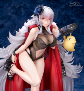 Azur Lane Graf Zeppelin Beachside Urd Ver. by ALTER 10 MyGrailWatch Anime Figure Guide