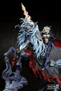 Lancer Altria Pendragon Alter Third Ascension by quesQ from Fate Grand Order 19 MyGrailWatch Anime Figure Guide