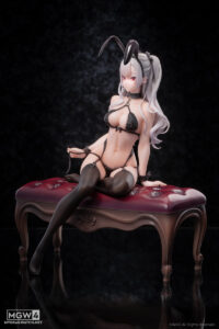 Tana Black Bunny Girl by Reverse Studio 2 MyGrailWatch Anime Figure Guide