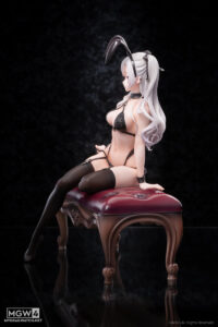 Tana Black Bunny Girl by Reverse Studio 3 MyGrailWatch Anime Figure Guide