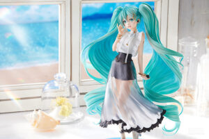 Hatsune Miku NT Style Casual Wear Ver. by Good Smile Company with illustration by Rella 2 MyGrailWatch Anime Figure Guide
