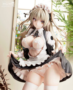 Elle by native with illustration by saitom 1 MyGrailWatch Anime Figure Guide