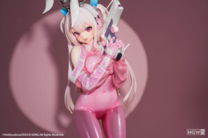 Superbunny Deluxe Edition by Hobby Sakura with illustration by DDUCK KONG 9 MyGrailWatch Anime Figure Guide