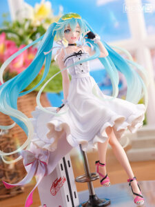 Racing Miku 2021 Vacation Style Ver. by Wondeful Works 3 MyGrailWatch Anime Figure Guide