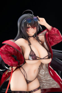 Azur Lane Taihou Enraptured Companion Ver. by APEX 4 MyGrailWatch Anime Figure Guide