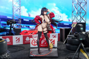 Azur Lane Taihou Enraptured Companion Ver. by APEX 9 MyGrailWatch Anime Figure Guide