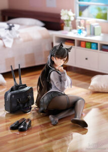 Azur Lane Atago School Traumerei by WAVE 7 MyGrailWatch Anime Figure Guide